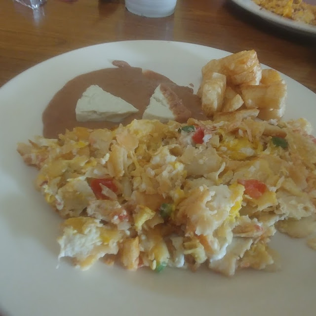 Migas Con Huevo