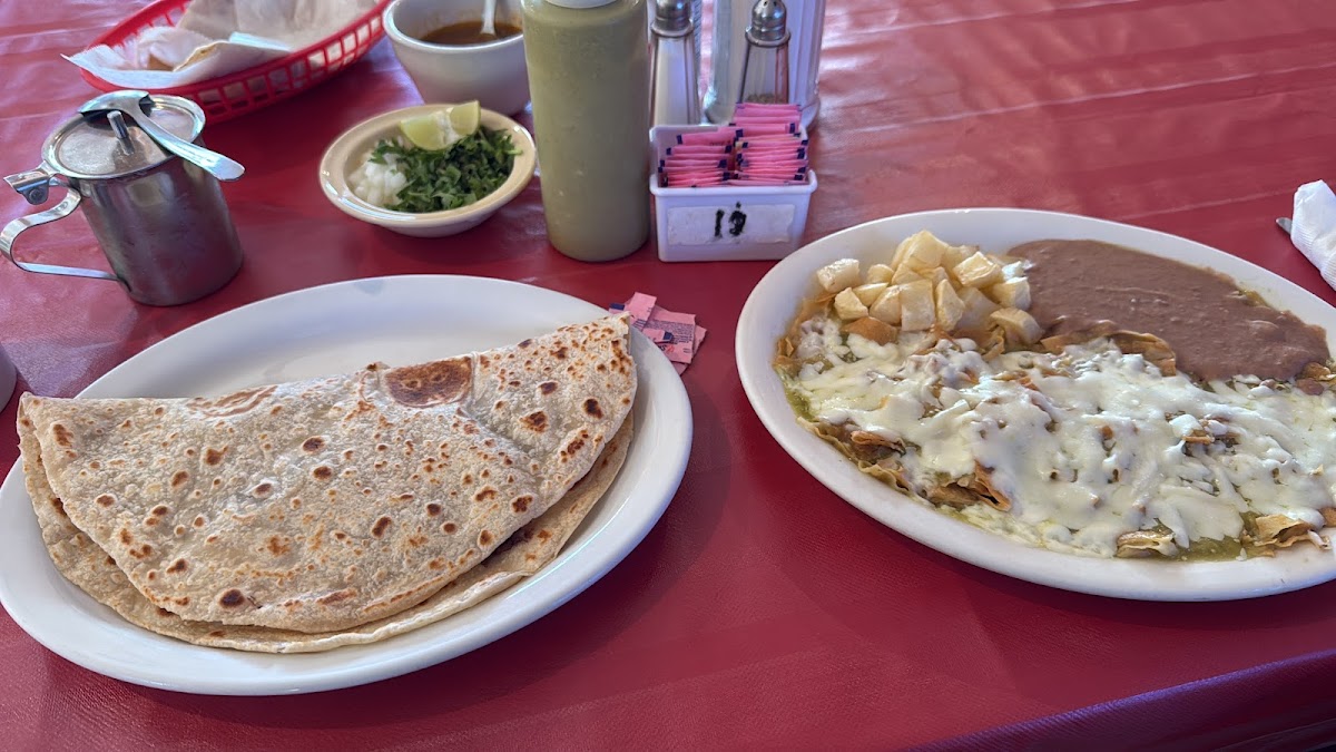 Los Gallos Mexican Restaurant