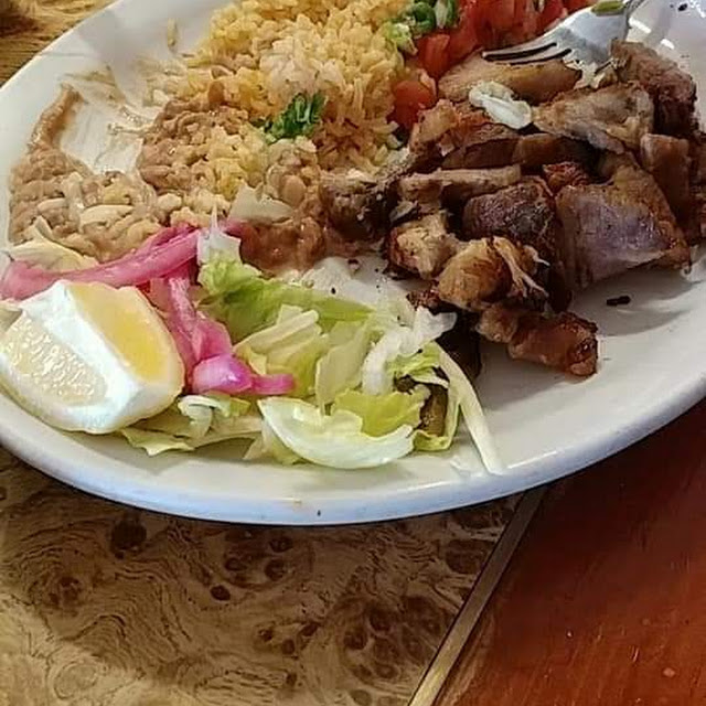 Carnitas Plate