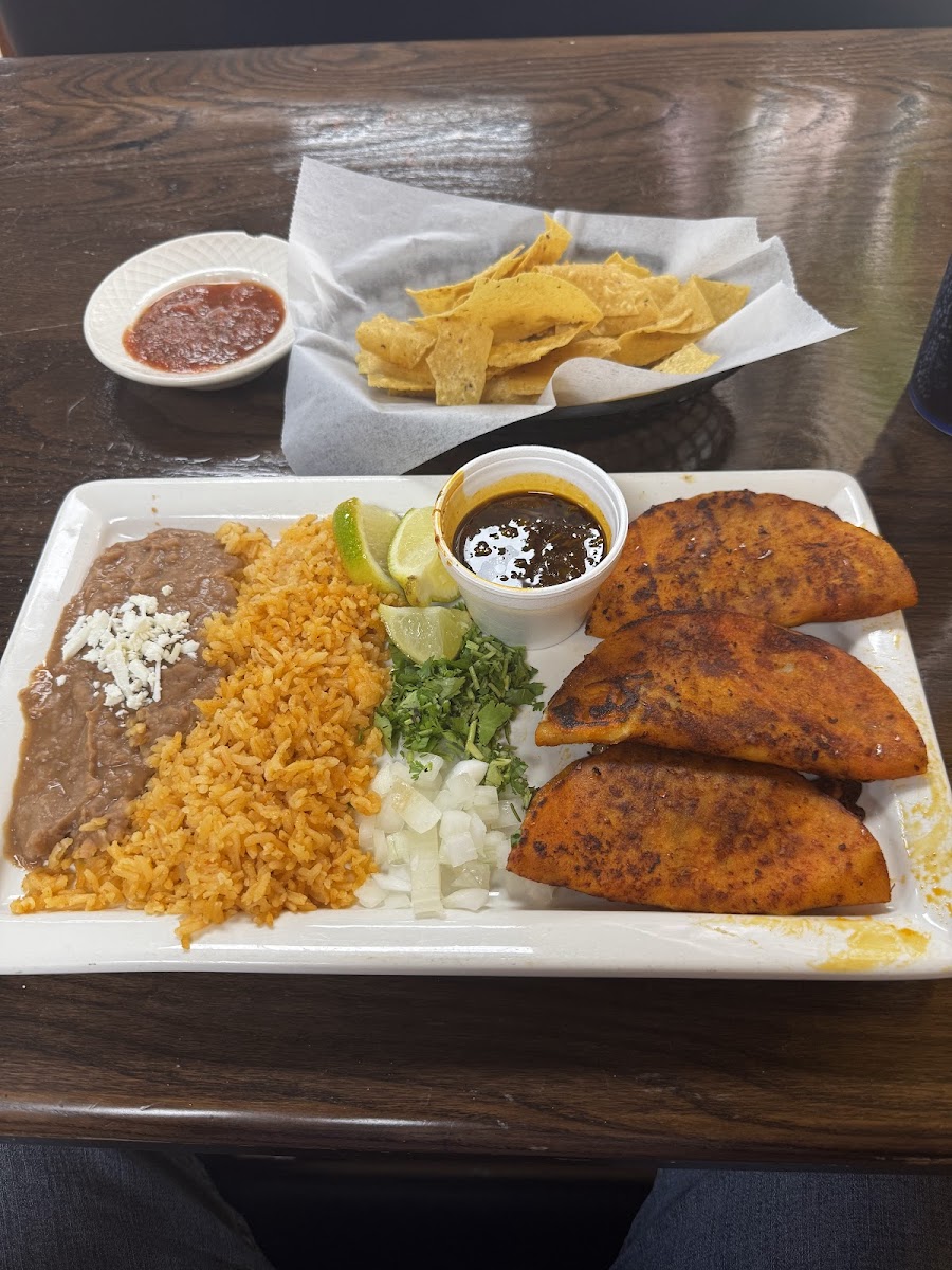 Los Ruvalcaba on 59