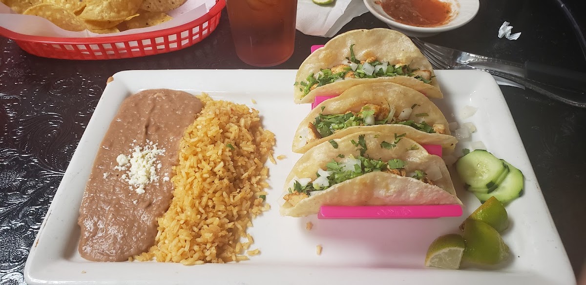 Los Ruvalcaba on 59