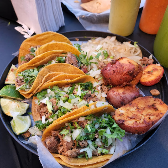 Suadero Y Salchicha Brisket & Sausage