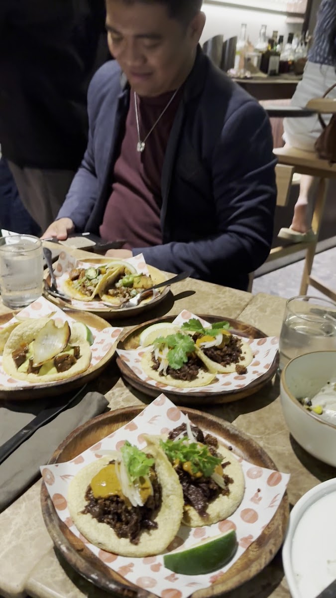 Los Tacos MNL