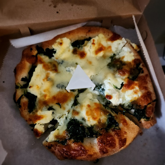 Spinach Pizza