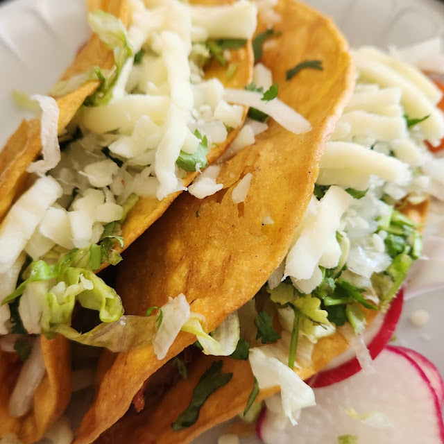 Hard Shell Chicken Taco