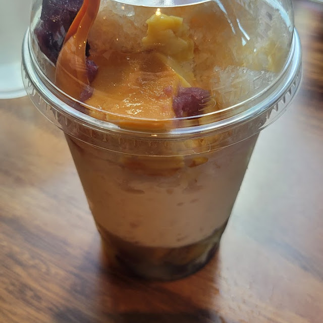 Halo-Halo