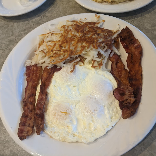 Eggs over Easy with Bacon and Hashbrowns