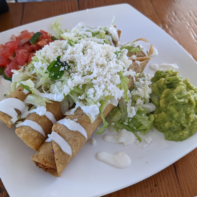 Tacos Dorados De Papa