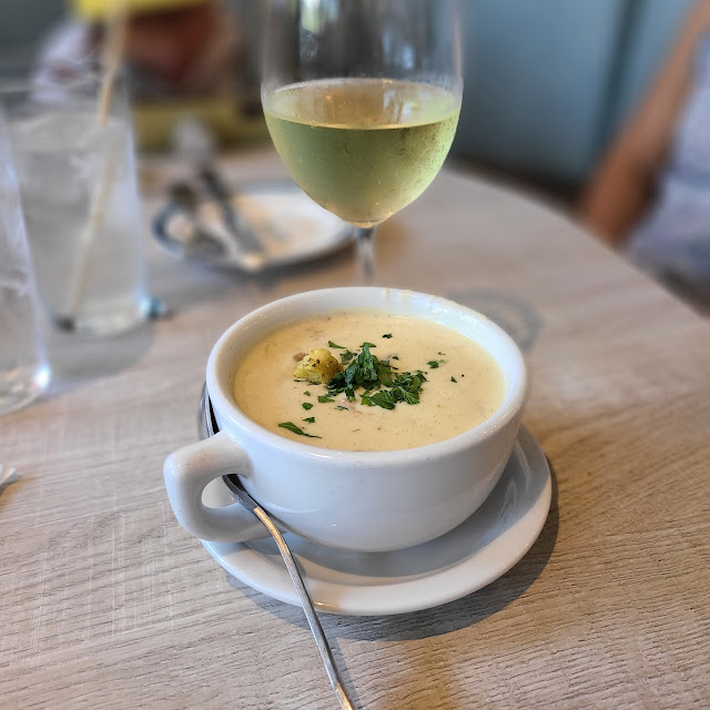 FM White Chowder