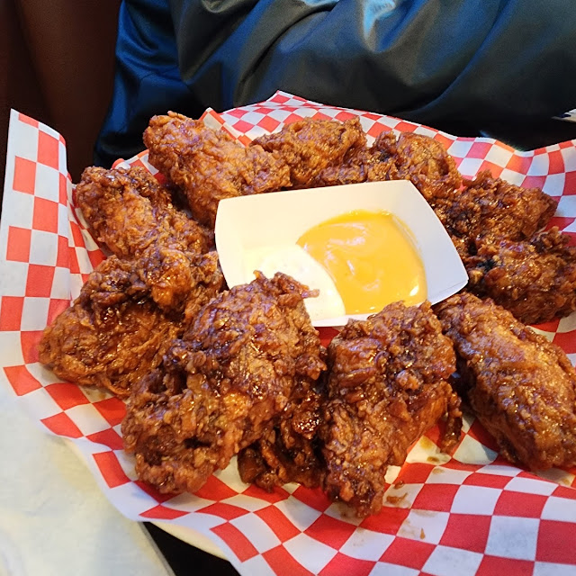 Garlic Fried Chicken Wings