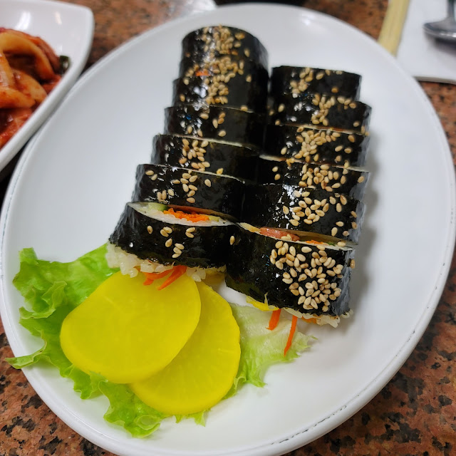 Seaweed Rice Rolls