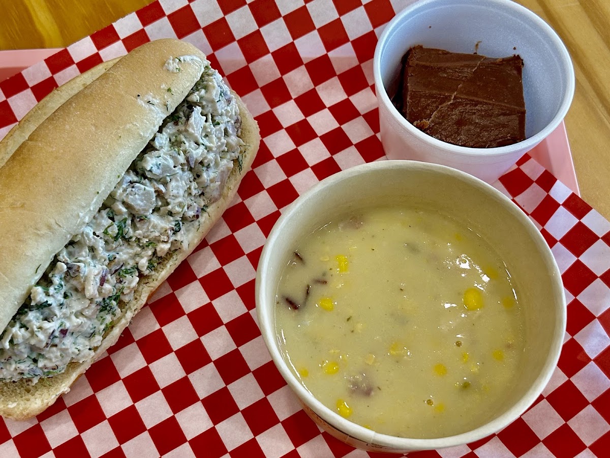 Madelina's Eatery