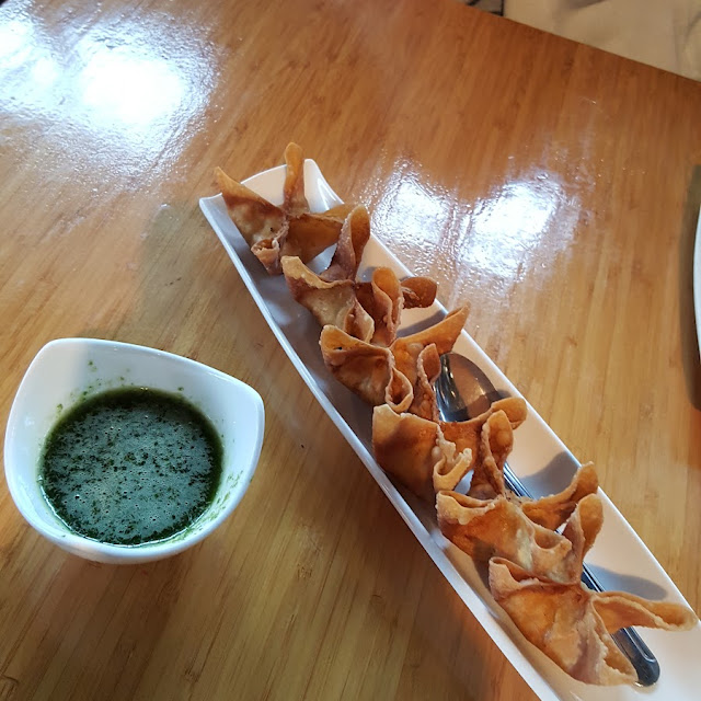 Crab Rangoon
