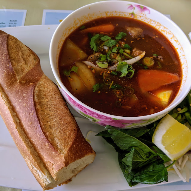 Beef Stew with Bread