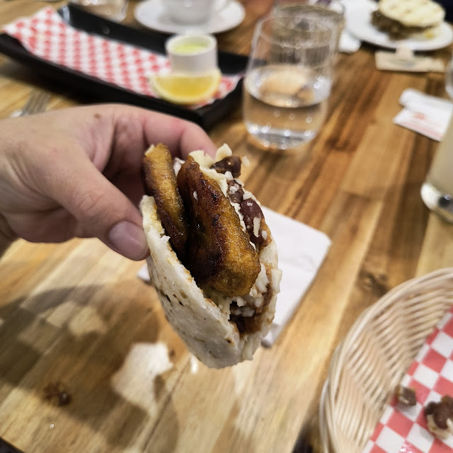 Arepa Aux Haricots Rouges