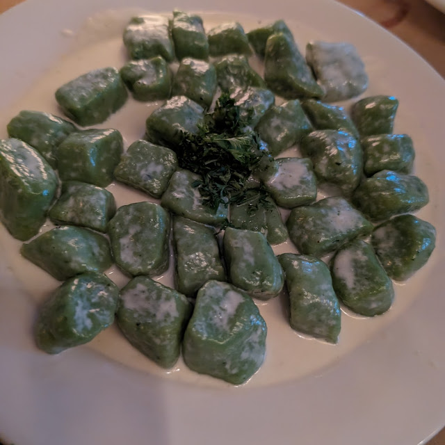 Spinach Gnocchi with Gorgonzola Sauce