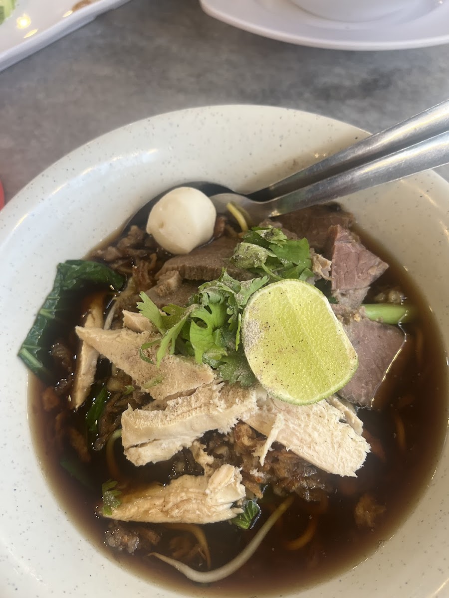 Malee Tomyam Seafood @ Jalan Kebun