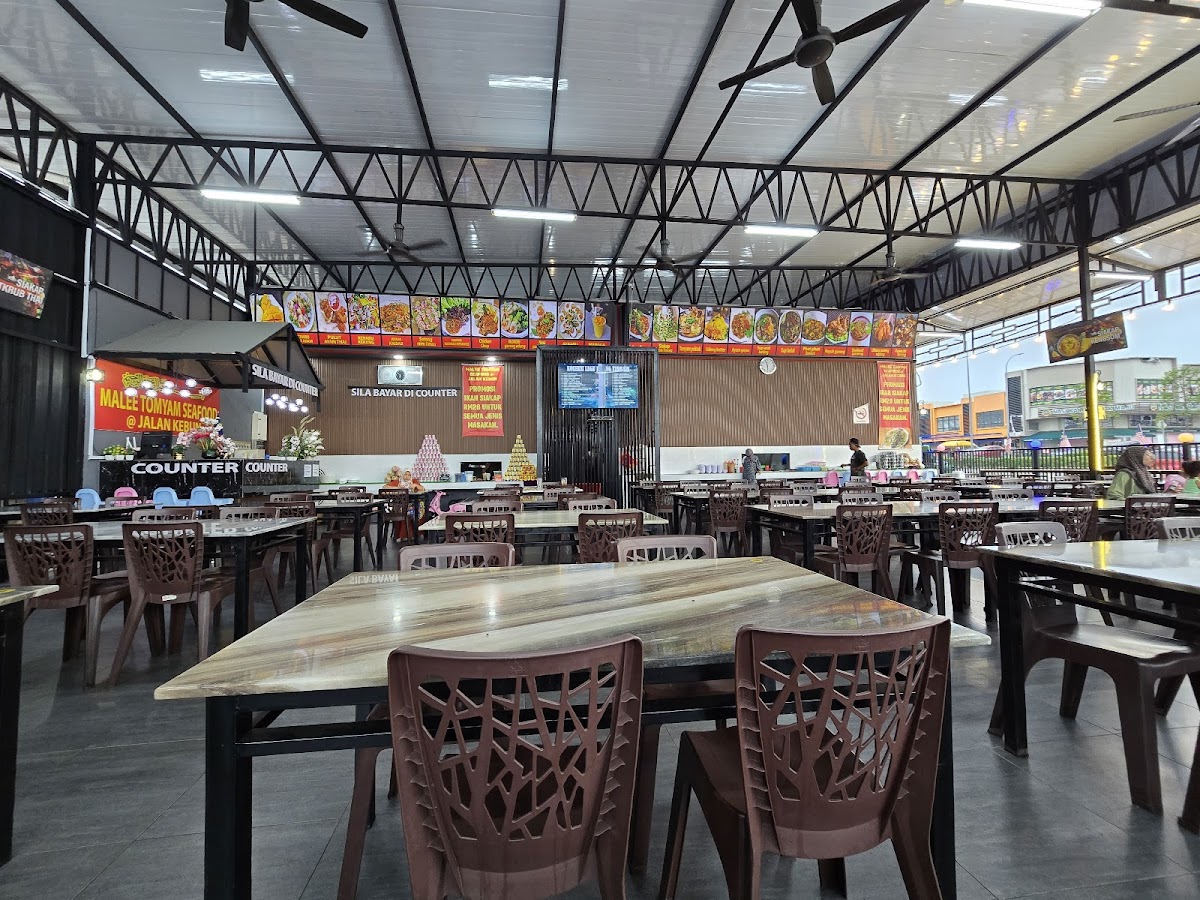 Malee Tomyam Seafood @ Jalan Kebun