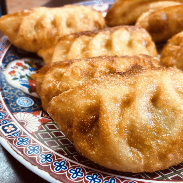 Pan Fried Meat Dumplings 8 야끼만두 鍋貼