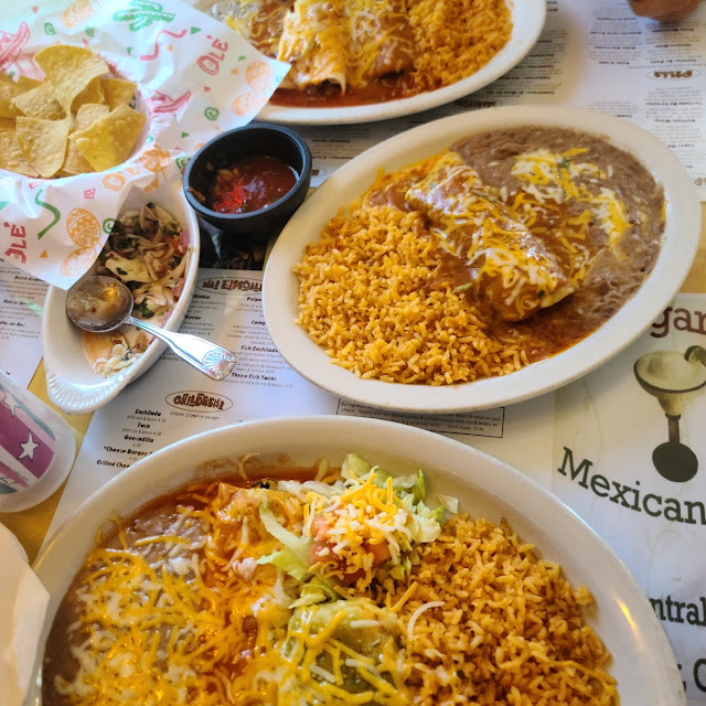Combo Enchilada and Chile Relleno