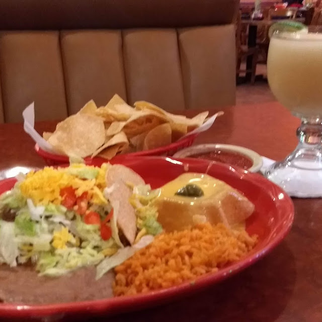 5 Combination Plate Beef Taco Queso Puff and Chalupa