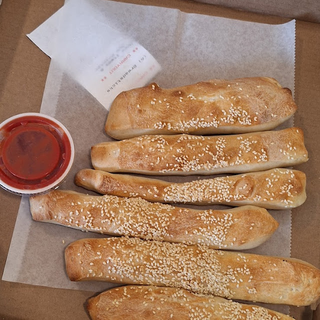 Breadsticks