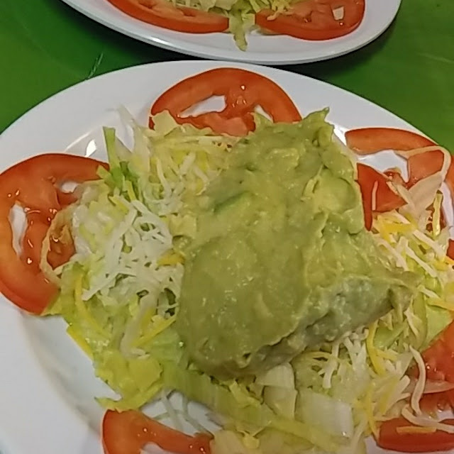 Guacamole Salad
