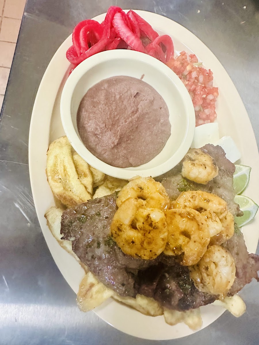 Maya Bar and Grill