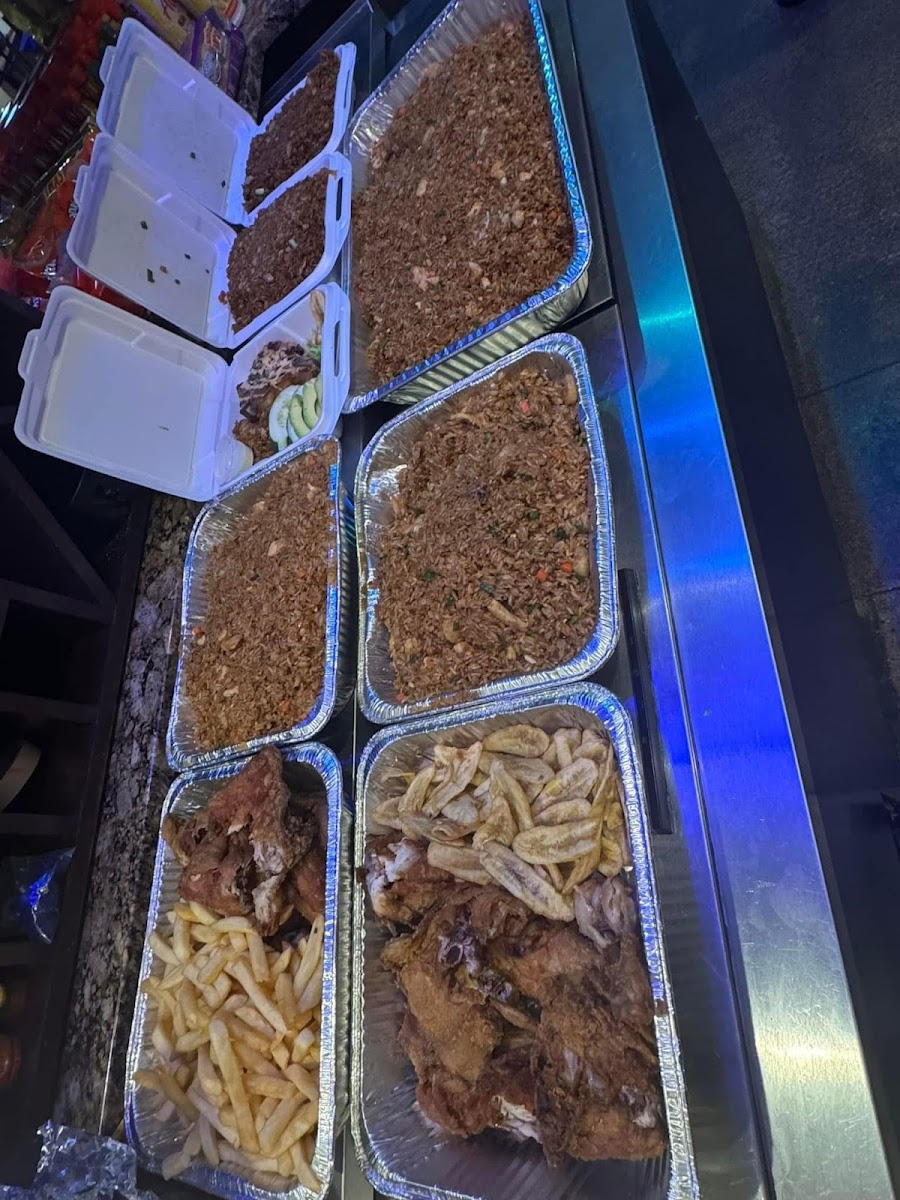 Maya Bar and Grill