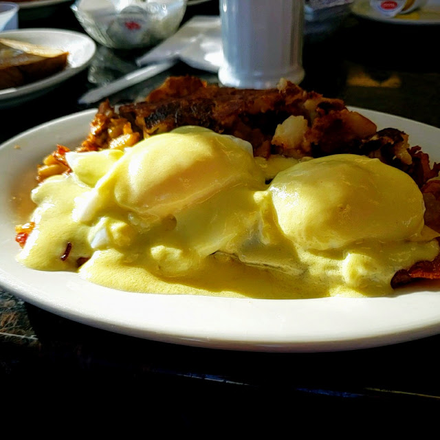 Eggs Blackstone