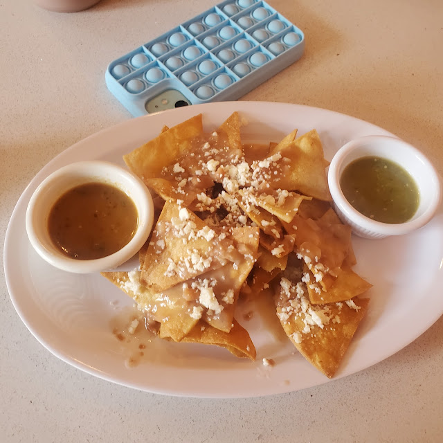 Chip and Dipping Sauce