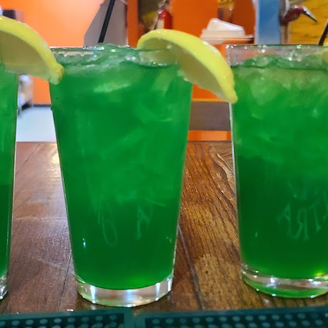 Liquer