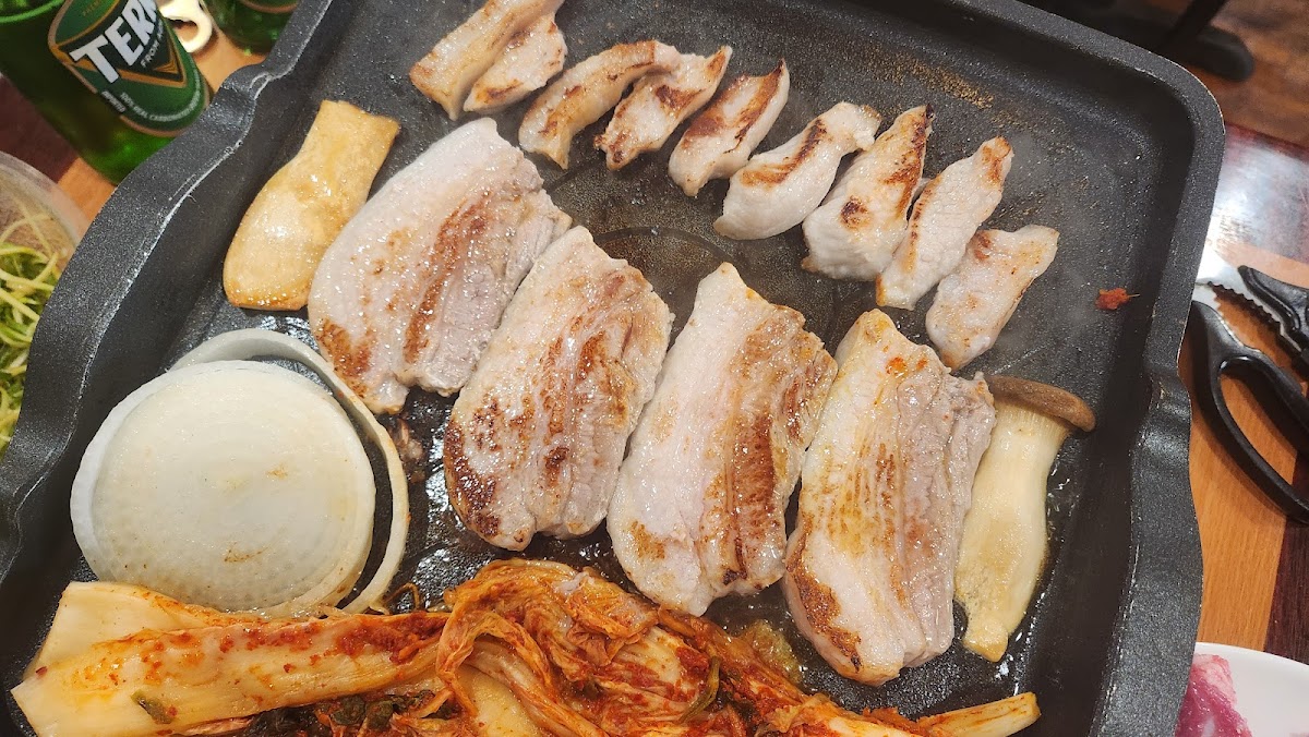 미친돼지갈비(Michin dwaeji galbi)