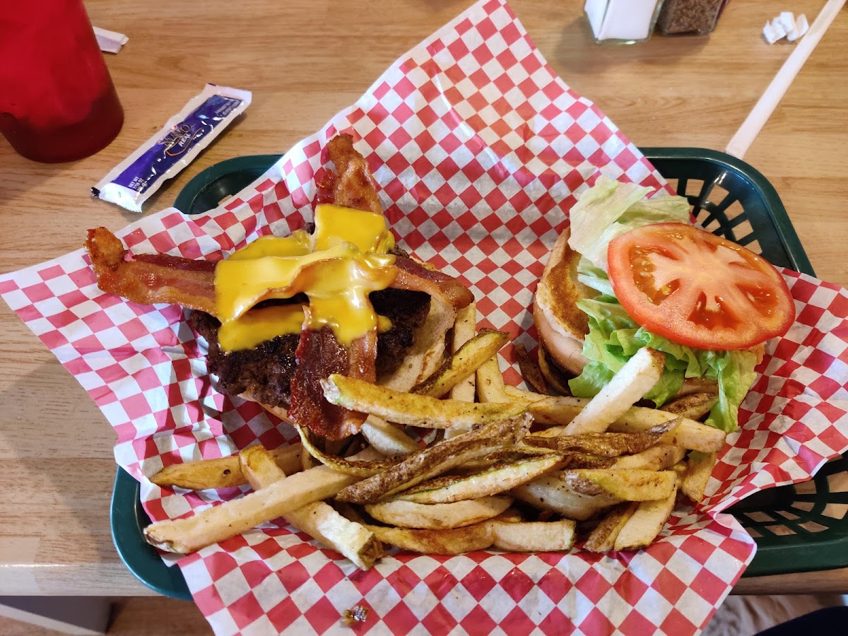 Millie Jo's Restaurant and Country Store