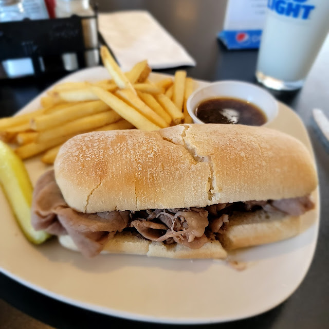 Roast Beef Sandwich & Chips