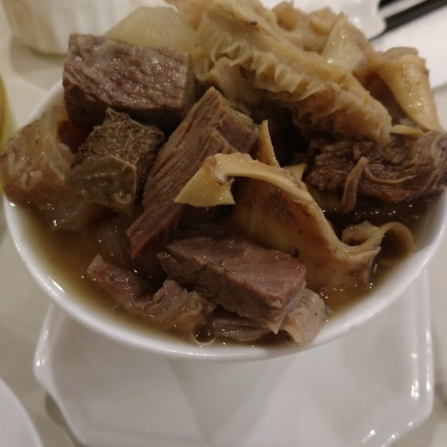 Beef Brisket with Dried Bean Curd Stick 枝竹牛腩 K