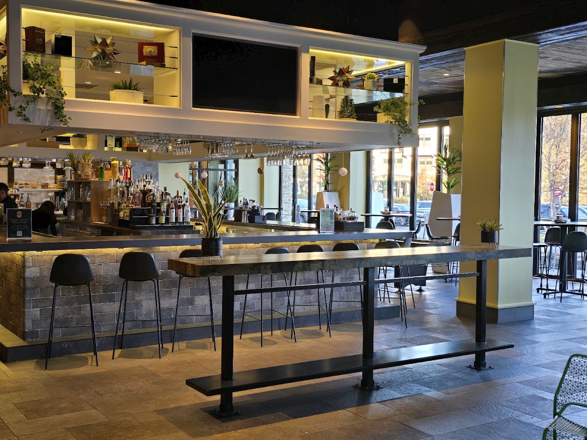Mirabella Cocina Latina