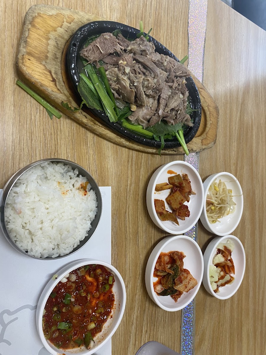 Mirak Restaurant