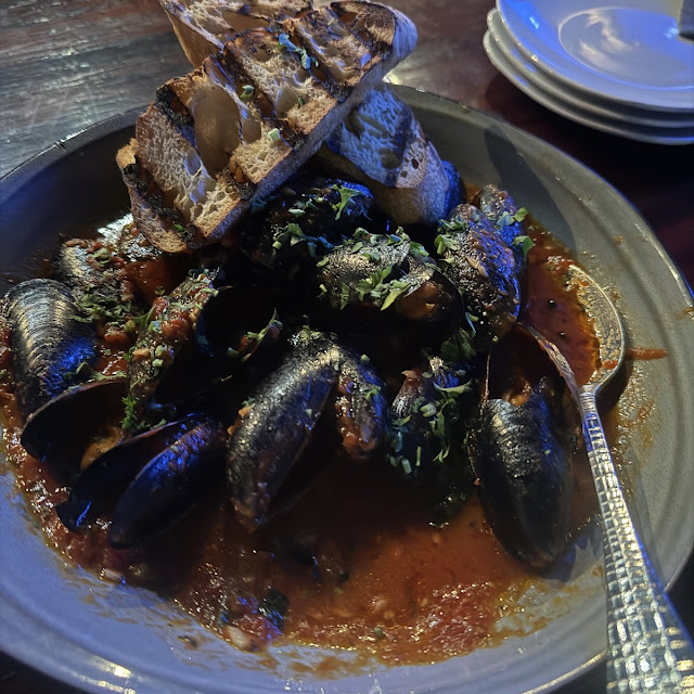 Mussels Marinara