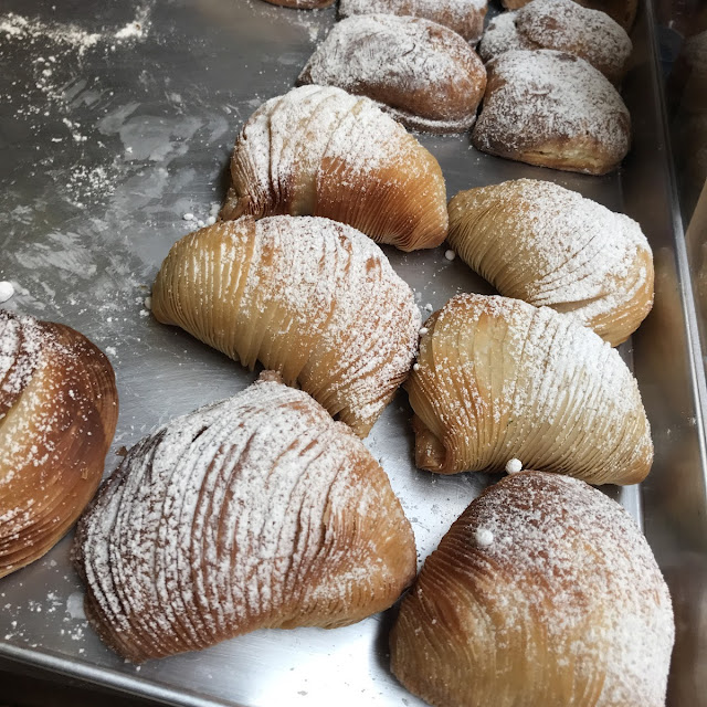 Sfogliatella