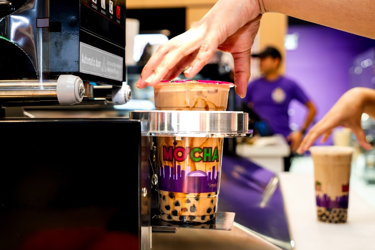 Mo'Cha Cafe & Bubble Tea