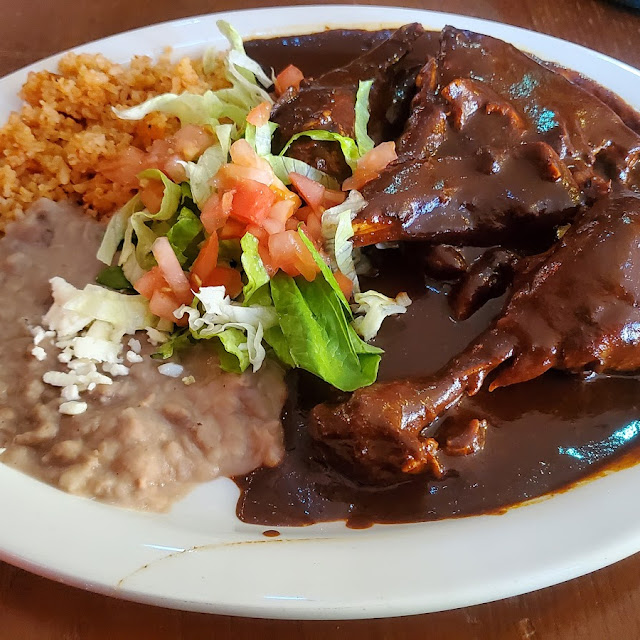 Platillo De Mole