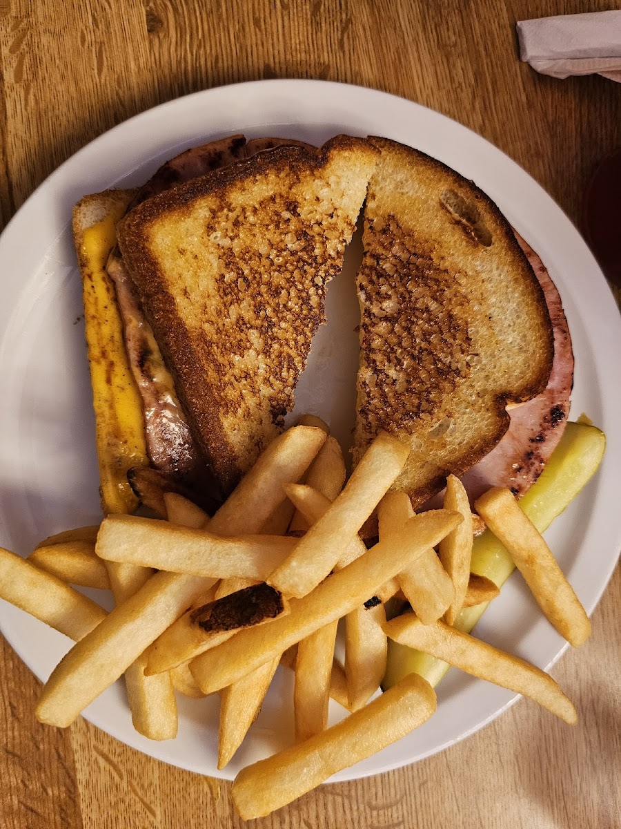 Mondo's Restaurant