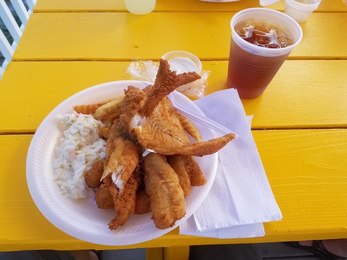Montana's Fish Fry