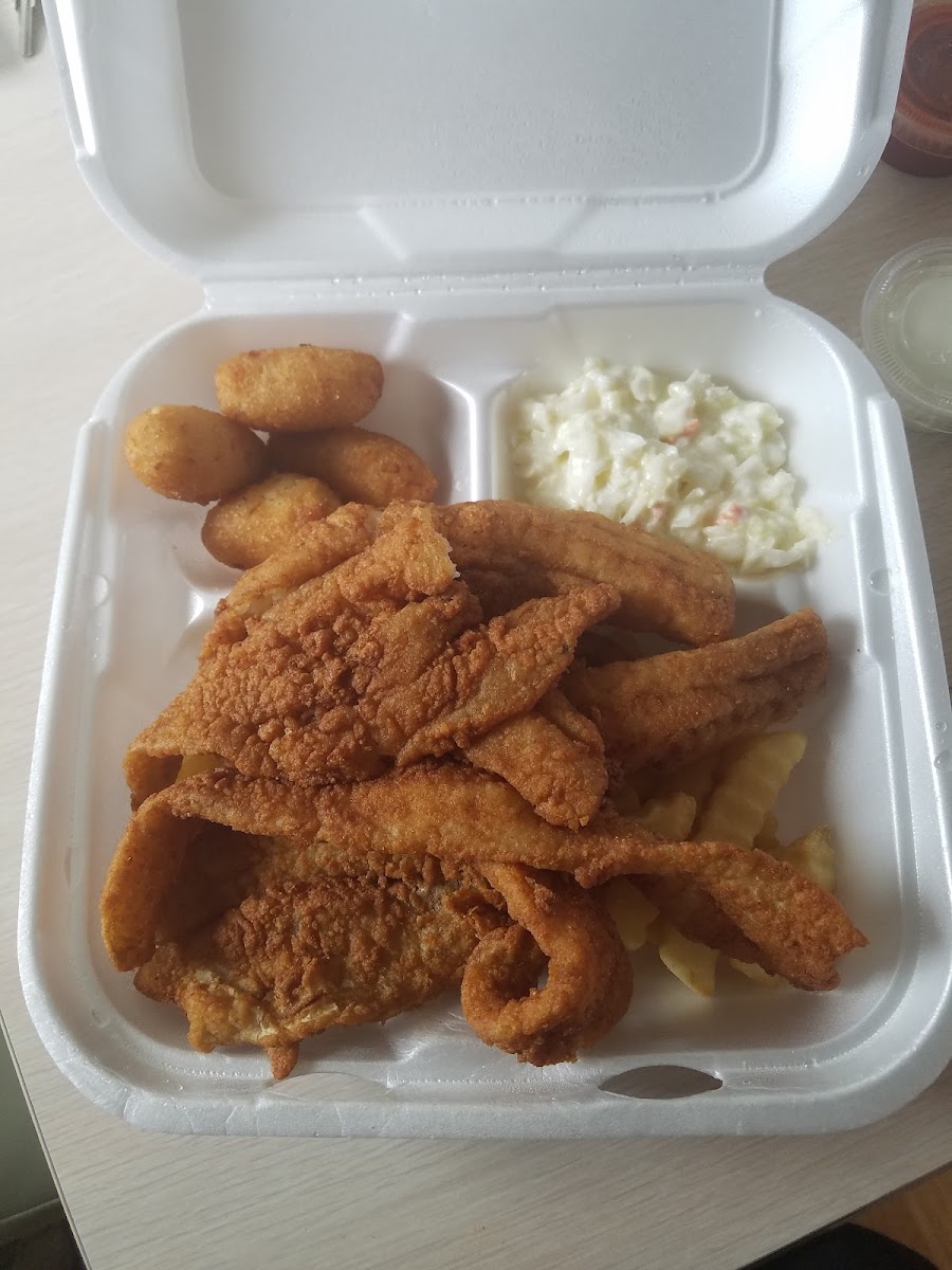 Montana's Fish Fry