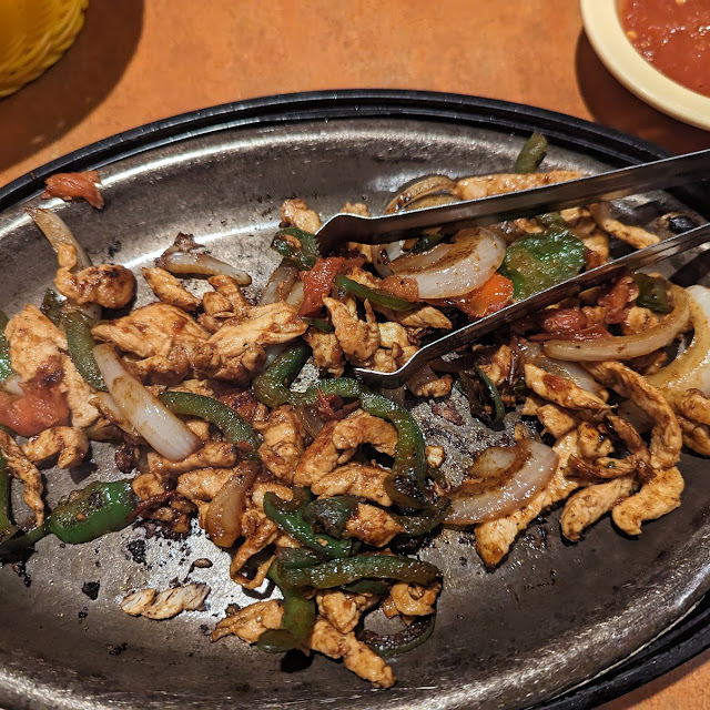 Lunch Fajitas De Pollo