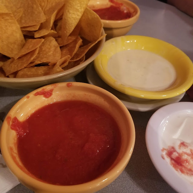 Chips Salsa Cheese Dip Sour Cream