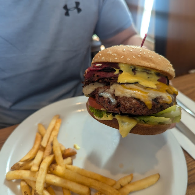 Pastrami Burger
