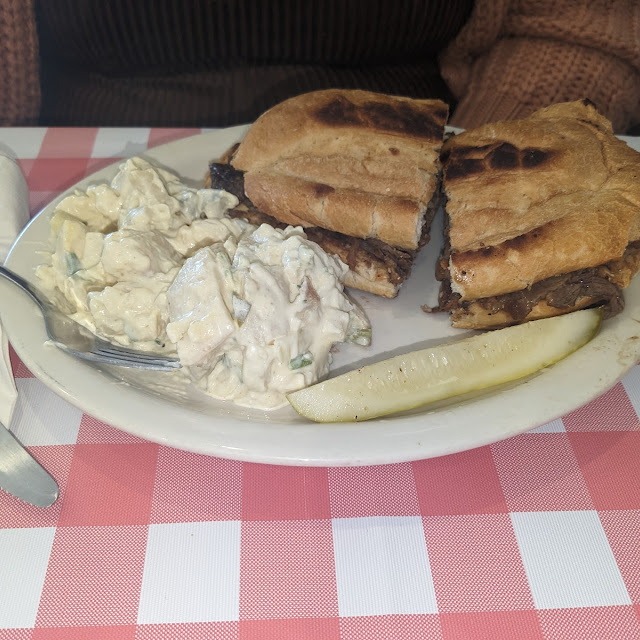 French Dip w Potato Salad