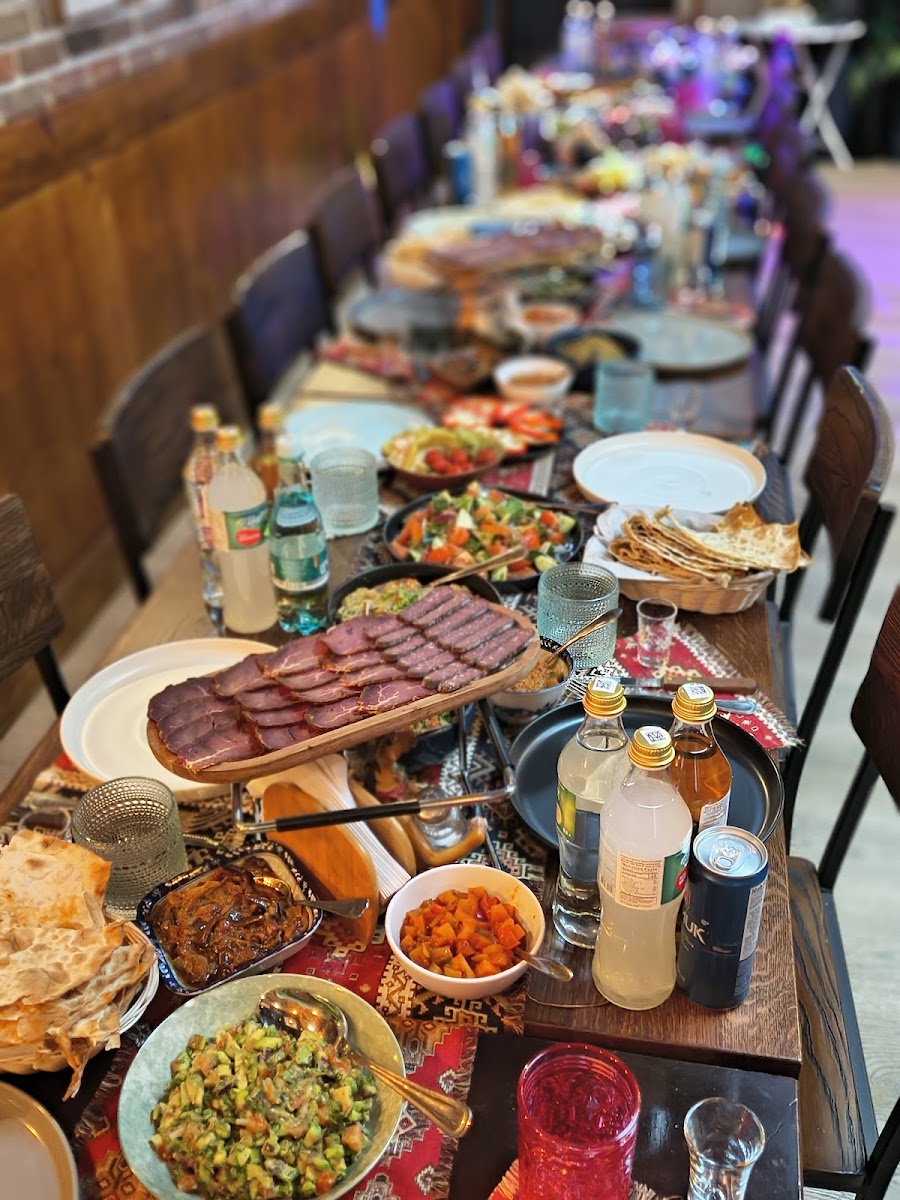 Mr. Week Armenian Restaurant